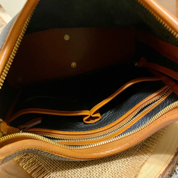 Dooney & Bourke Bags Vintage Dooney Bourke Bag Clean Like New